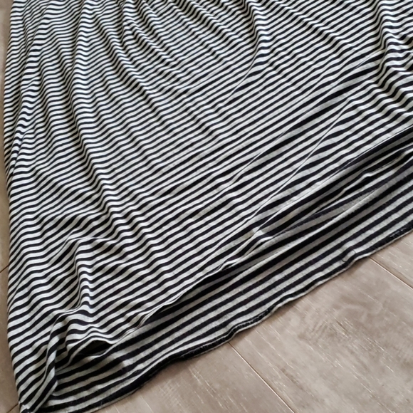 Max Studio Striped Maxi Dress - Picture 4 of 4